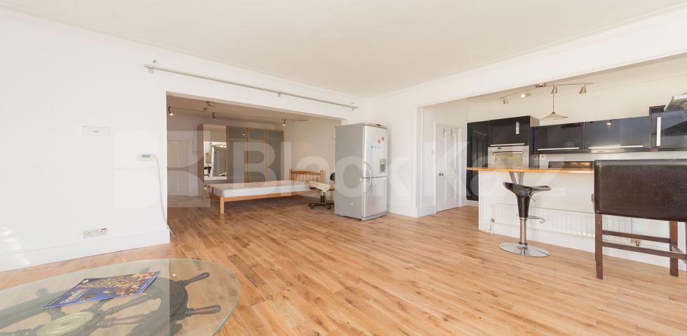 			Studio Apartment, 1 bath, 1 reception Apartment			 Birch Grove , ACTON 